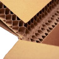 BOXXcool folding boxes with honeycomb inlay | 387x322x325...